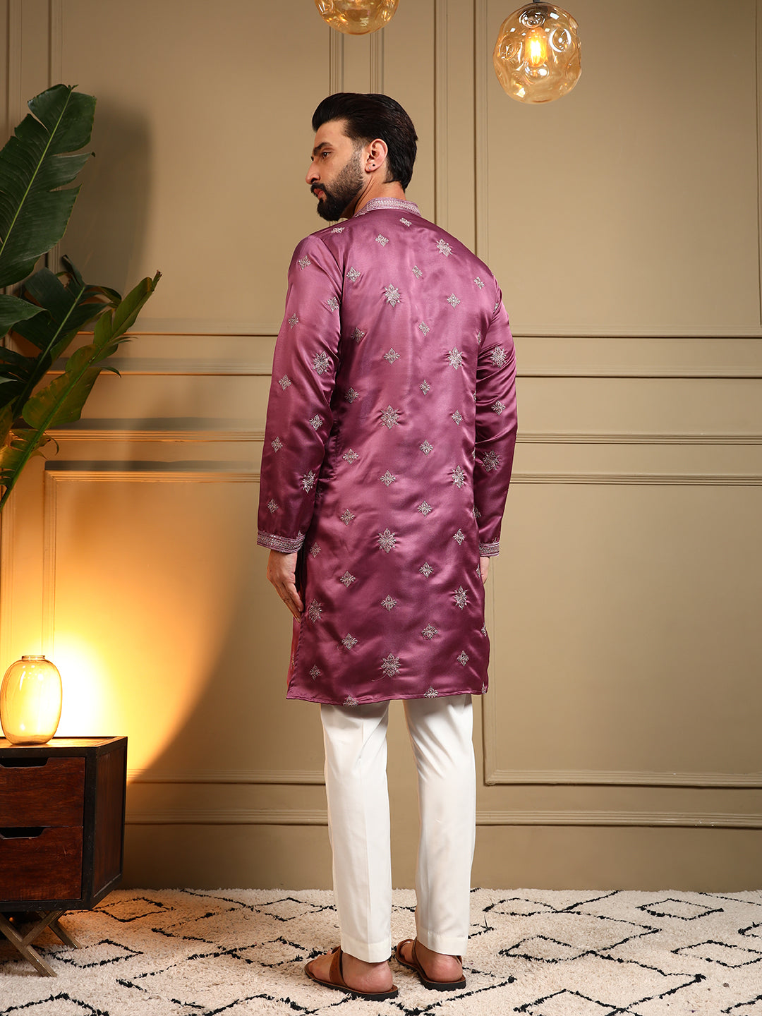 Royal Mauve Embroidered Men's Festive Kurta - Pink